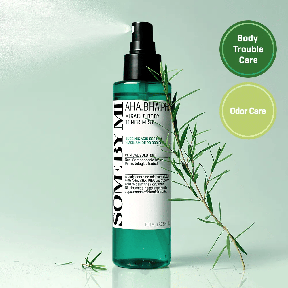 Some By Mi AHA BHA PHA Miracle Body Toner Mist – spray corporal esfoliante com AHA, BHA e PHA que ajuda a combater impurezas, acne corporal e melhorar a textura da pele.