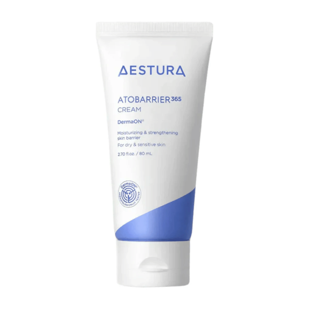 Aestura Atobarrier 365 Cream em um tubo de 80 ml. O creme é projetado para hidratar e fortalecer a barreira da pele, especialmente para pele seca e sensível. O produto vem em um tubo branco com detalhes azuis e contém DermaON™ para um cuidado ideal da pele.