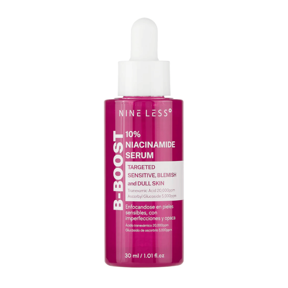 B-Boost 10% Niacinamide Serum em um frasco com conta-gotas.