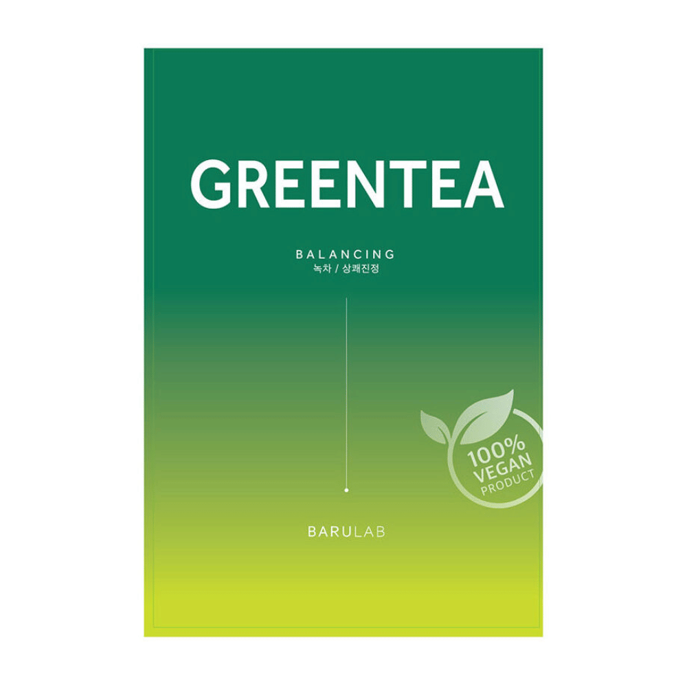 Uma embalagem de BARULAB máscara "GREENTEA Balancing", marcada como "100% Vegan Product". A embalagem tem um gradiente de cor do verde escuro ao amarelo claro.