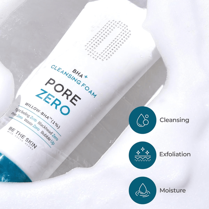 Imagem de produto com foco nas três principais propriedades do cleanser: limpeza, esfoliação e hidratação. Ícones e efeitos de água/espuma reforçam a sensação de uma limpeza facial fresca e equilibrante.