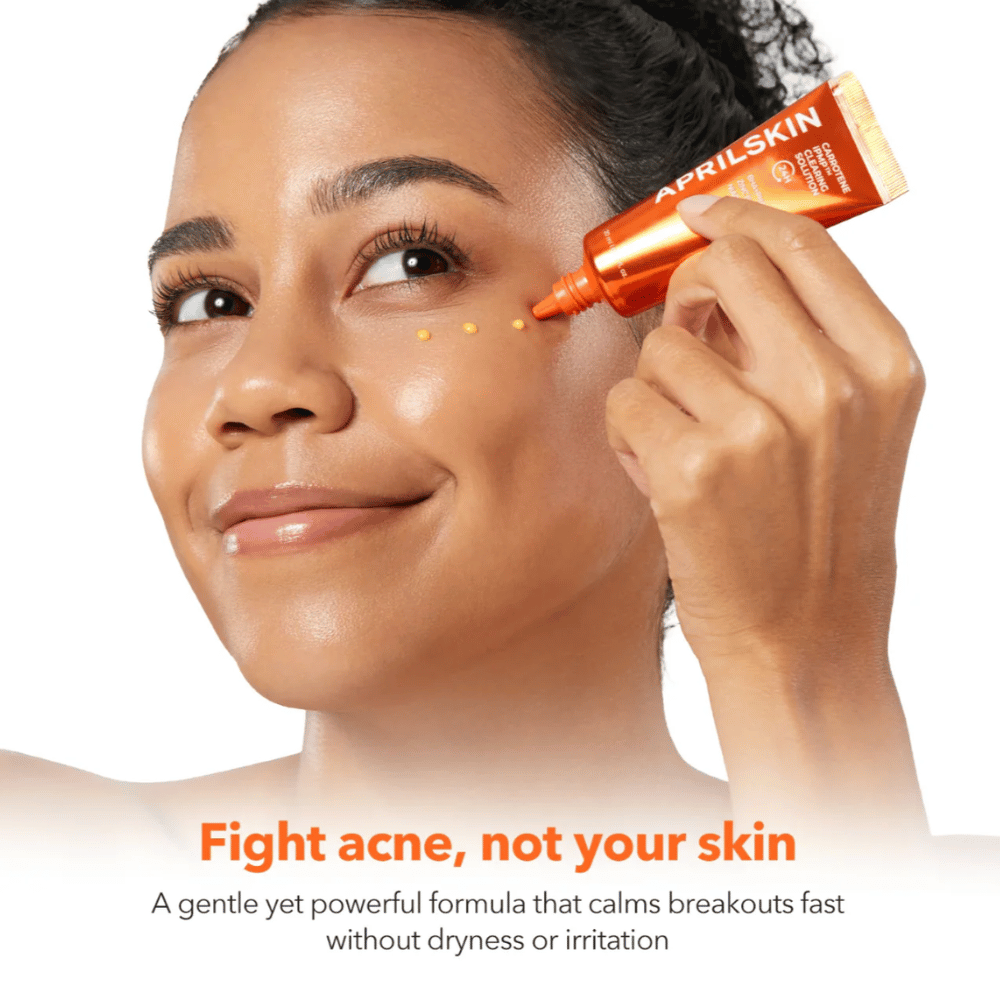 APRILSKIN Carrotene IPMP Clearing Solution aplica-se como spot treatment para acne e espinhas, fórmula calmante com BHA, PHA, zinco e niacinamida para pele impura