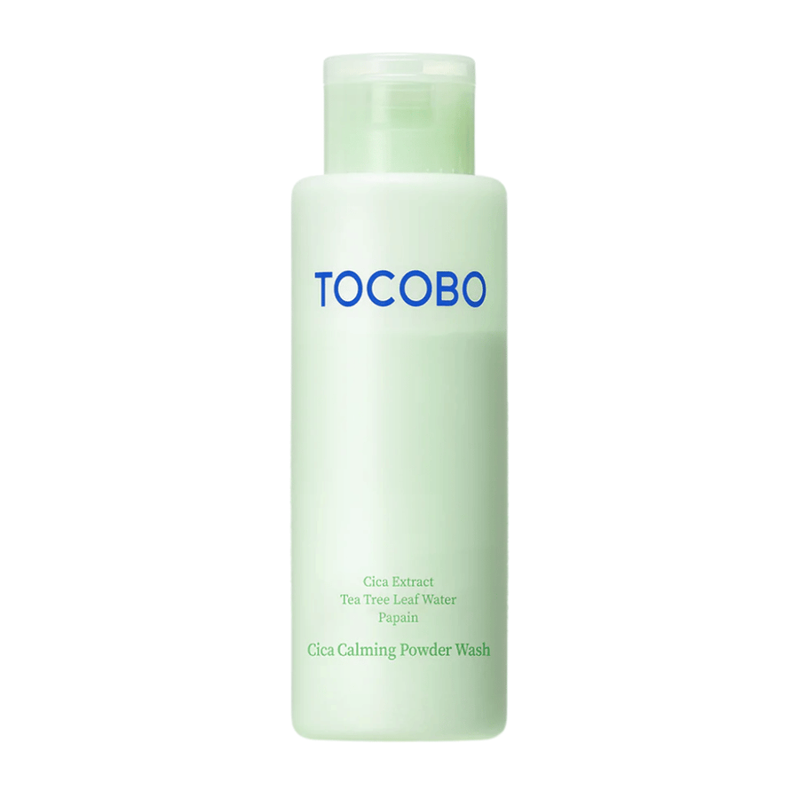 TOCOBO Cica Calming Powder Wash limpeza facial que exfolia suavemente e fortalece a barreira cutânea.