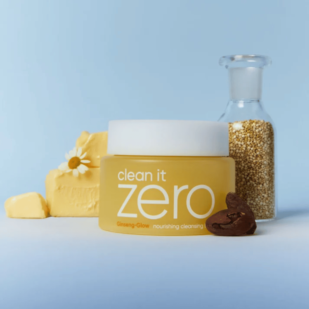 Imagem do produto Clean It Zero Ginseng-Glow Cleansing Balm com inspiração de ingredientes como ginseng e óleos nutritivos, um bálsamo de limpeza suave que derrete maquiagem e limpa a pele sem ressecar.