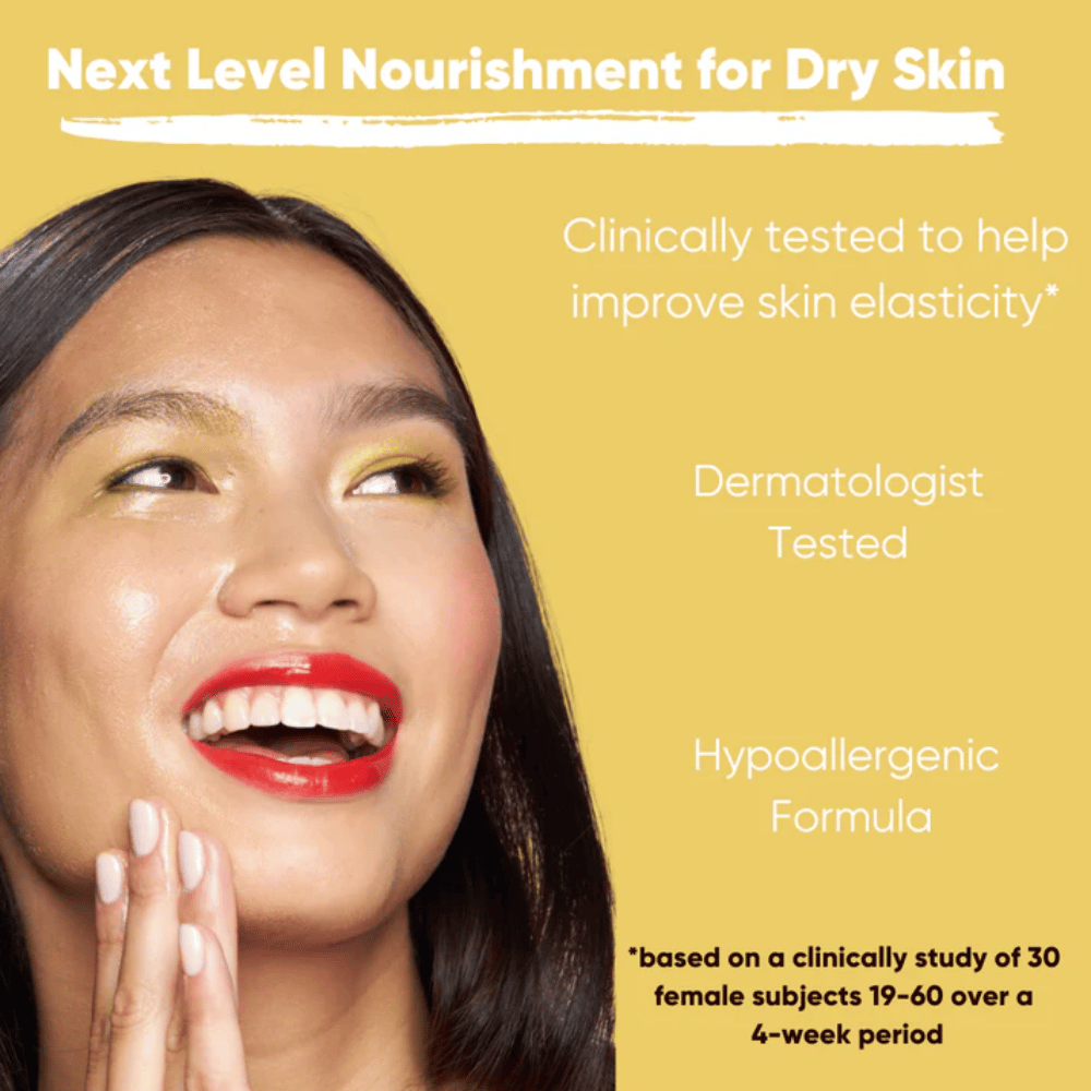 Modelo com pele radiante mostrando o efeito do Clean It Zero Ginseng-Glow Cleansing Balm, fórmula testada dermatologicamente e hipoalergênica que nutre e melhora a elasticidade da pele em pele seca.