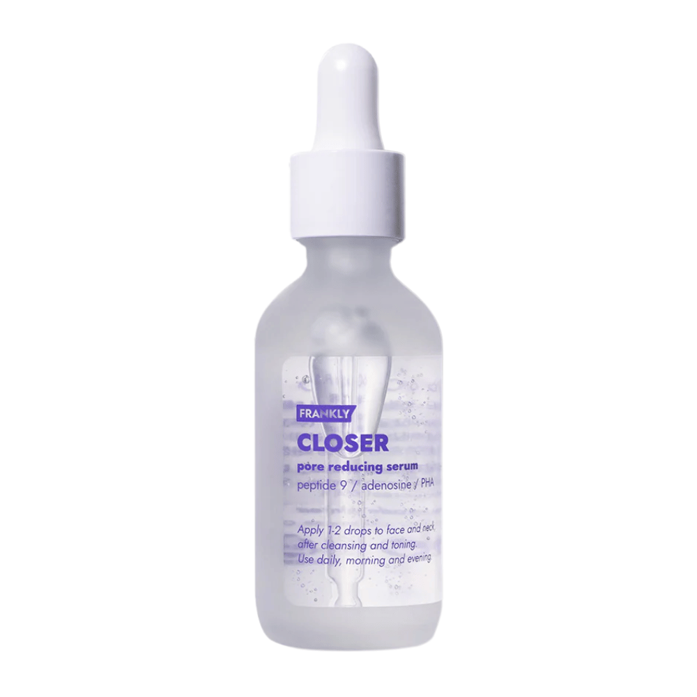 Imagem do produto FRANKLY Closer Pore Reducing Serum em frasco de vidro com conta-gotas. Um sérum que refina os poros e proporciona uma pele mais firme e clara.