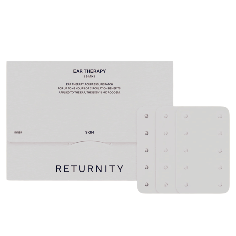 RETURNITY Ear Therapy Acupressure Patch 30pcs (3-Mix) com embalagem e três tipos diferentes de adesivos de acupressão. O conjunto contém várias opções para acupressão auricular personalizada e utilização diária.