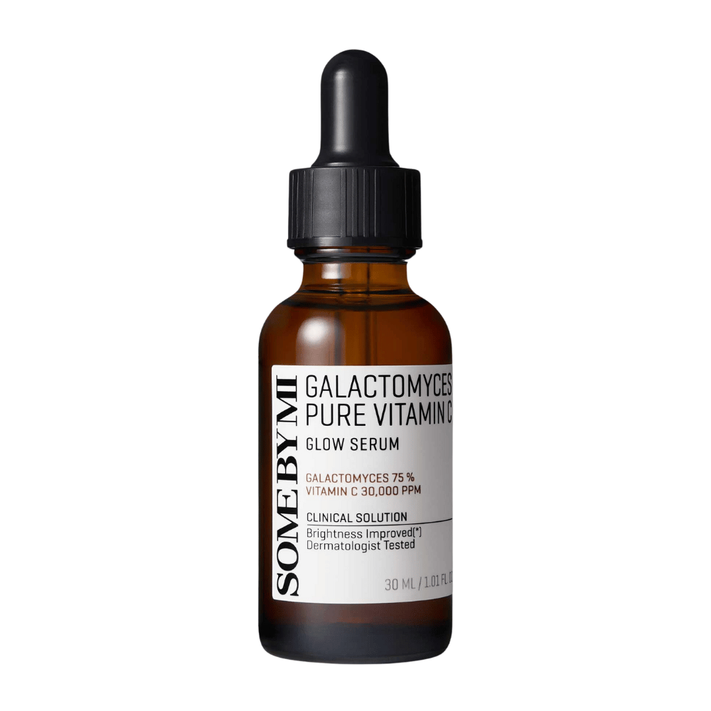 Some By Mi Galactomyces Pure Vitamin C Glow Serum é um produto de cuidado da pele altamente concentrado com 75% de galactomyces e 30.000 ppm de vitamina C. Este sérum ajuda a iluminar a pele, melhorar o tom da pele e reduzir a visibilidade de manchas escuras e irregularidades.