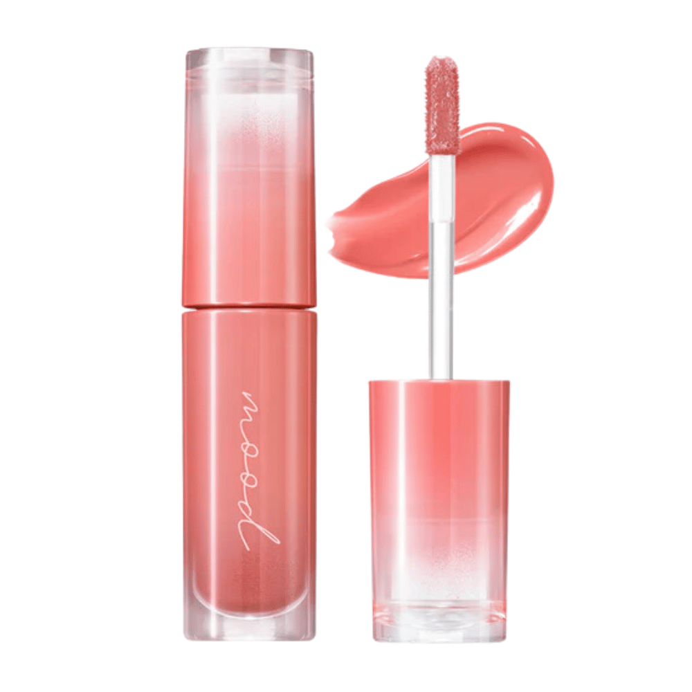 Ink Mood Glowy Tint é um brilho labial com uma fórmula leve e brilhante que oferece uma cor e brilho natural para os lábios. Perfeito para criar um visual fresco e radiante.