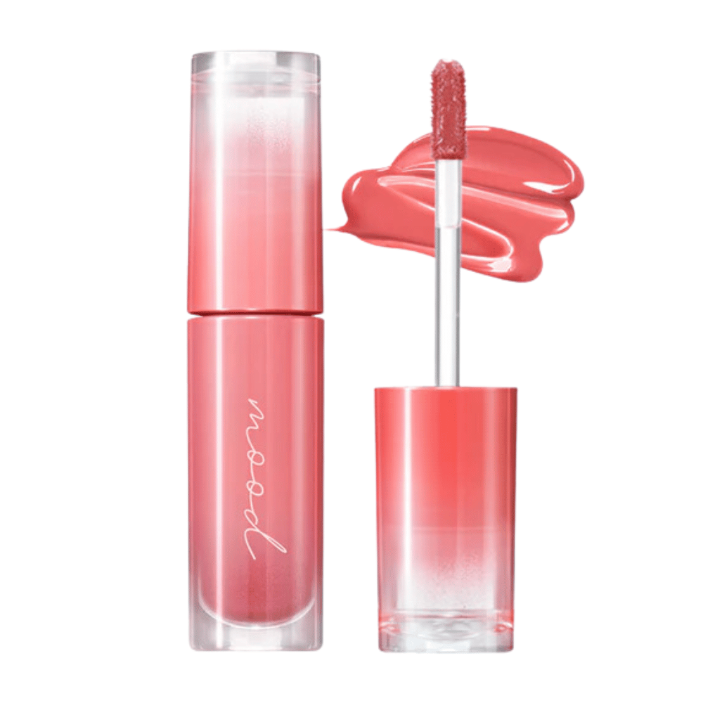 Ink Mood Glowy Tint é um brilho labial com uma fórmula leve e brilhante que oferece uma cor e brilho natural para os lábios. Perfeito para criar um visual fresco e radiante. Disponível em várias tonalidades.