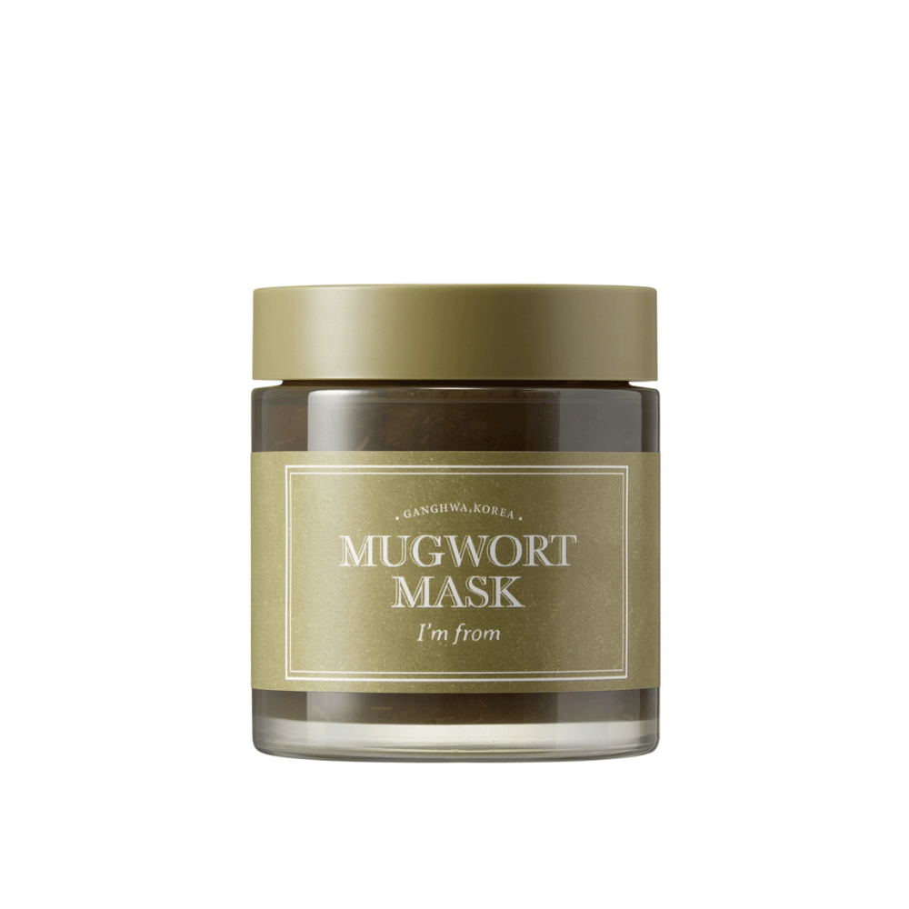 Imagem do produto de I'm From Mugwort Mask – uma máscara facial verde em pote de vidro com tampa e etiqueta verde-oliva, fotografada contra um fundo branco.