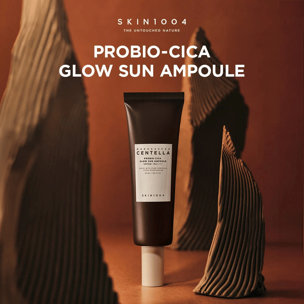 SKIN1004 Madagascar Centella Probio-Cica Glow Sun Ampoule – um protetor solar nutritivo com SPF50+ PA++++ que proporciona brilho, protege e fortalece a barreira da pele com probióticos e centella de Madagascar. Também é adequado para pele sensível.