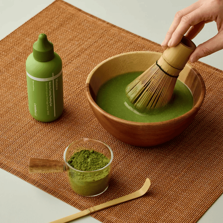 Centellian24 Madeca Matcha Toning Peeling Gel imagem do ingrediente – peeling gel inspirado em matcha que ajuda a limpar a pele, remover células mortas e melhorar o brilho da pele.