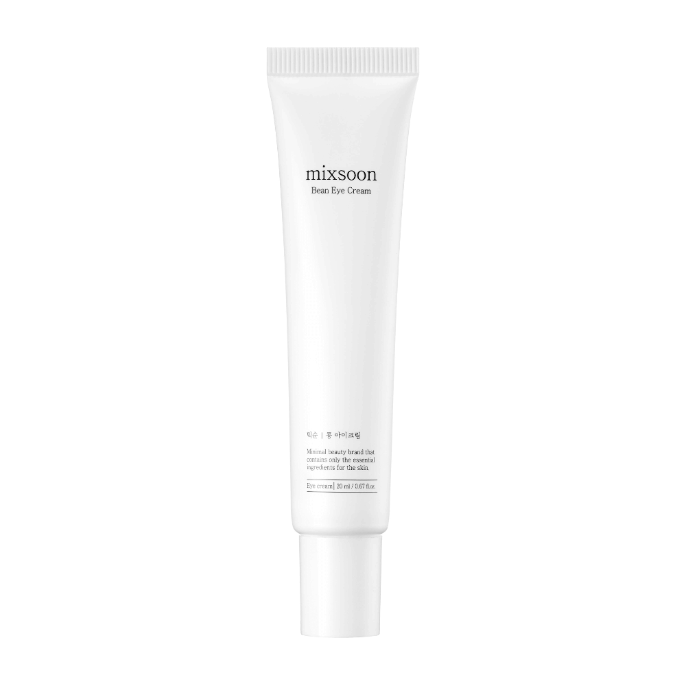 Um tubo branco de creme para os olhos da Mixsoon, marcado 'Bean Eye Cream', contra um fundo completamente branco.