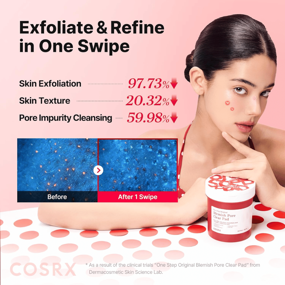 Imagem de campanha para COSRX One Step Original Blemish Pore Clear Pad que mostra o efeito esfoliante e a limpeza dos poros após apenas uma utilização.