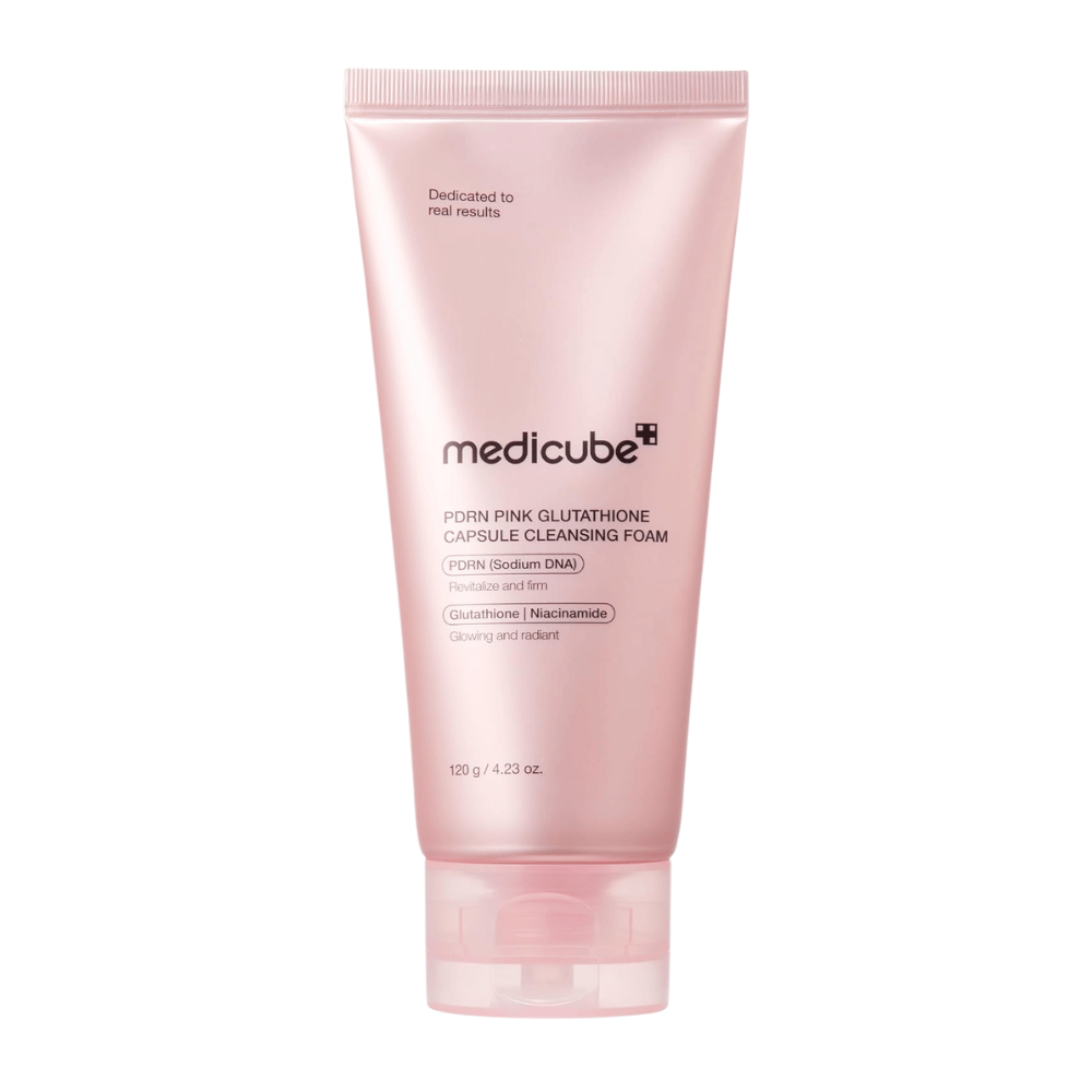 Medicube PDRN Pink Glutathione Capsule Cleansing Foam 120 g de espuma de limpeza com PDRN, glutationa e niacinamida para uma pele radiante