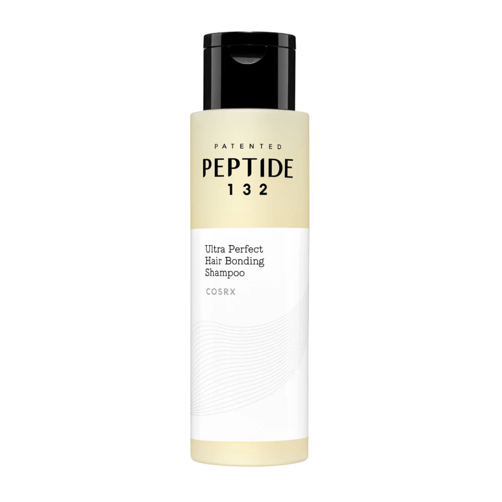 Imagem do produto de COSRX Peptide 132 Ultra Perfect Hair Bonding Shampoo – champô fortificante e reparador com peptídeos para cabelo macio e brilhante.