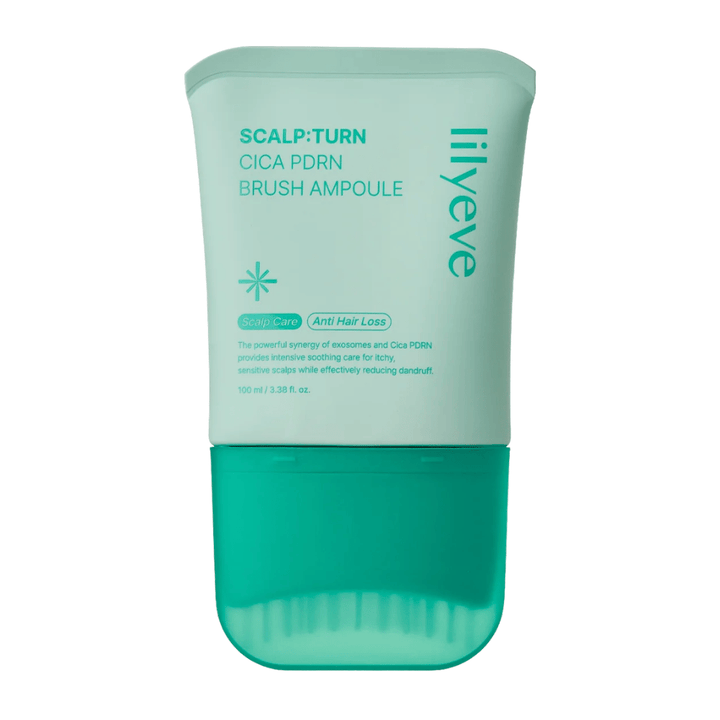 Imagem de produto recortada de LILYEVE Scalp:Turn Cica PDRN Brush Ampoule sobre fundo branco. O design mostra a embalagem turquesa com aplicador de escova integrado para uma aplicação fácil diretamente no couro cabeludo.