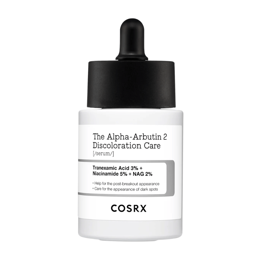 COSRX The Alpha-Arbutin 2 Discoloration Care Serum com 3% de ácido tranexâmico, 5% de niacinamida e 2% de NAG. Um sérum que visa manchas escuras e pigmentação para um tom de pele mais uniforme e maior luminosidade.