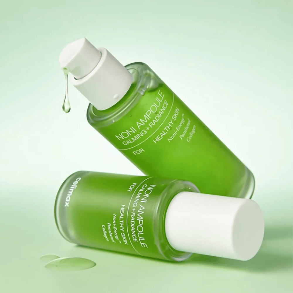 Celimax The Real Noni Ampoule é um produto de cuidados com a pele que proporciona um efeito calmante e radiante para uma pele saudável. Formulado com extrato de noni e colágeno, ajuda a hidratar e melhorar a textura da pele. Perfeito para uso diário para alcançar um rosto fresco e radiante!