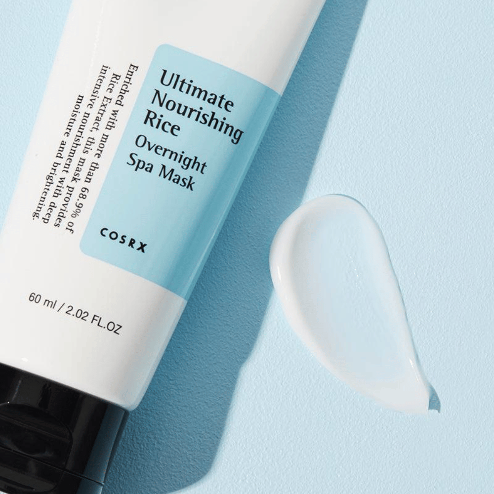 COSRX Rice Overnight Spa Mask textura cremosa com extrato de arroz que proporciona brilho e pele macia durante a noite