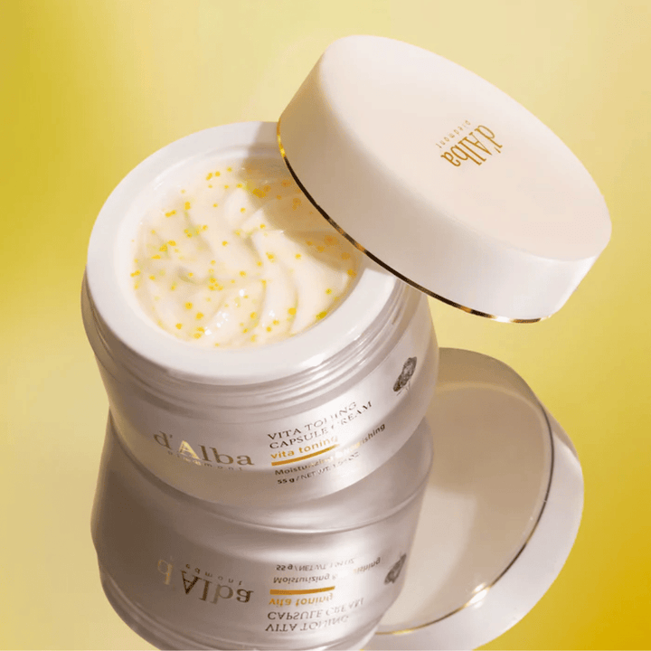 d’Alba Vita Toning Capsule Cream creme facial – creme hidratante com tecnologia de cápsulas que ajuda a nutrir e uniformizar a textura da pele.