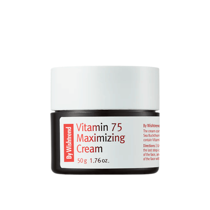 By Wishtrend Vitamin 75 Maximizing Cream textura cremosa em boião que é rapidamente absorvida e hidrata a pele sem a deixar pesada.