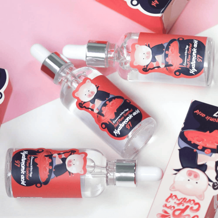 Elizavecca Witch Piggy Hyaluronic Acid 97 soro em grupo, soro hidratante coreano para pele seca, pele desidratada e elasticidade da pele melhorada.